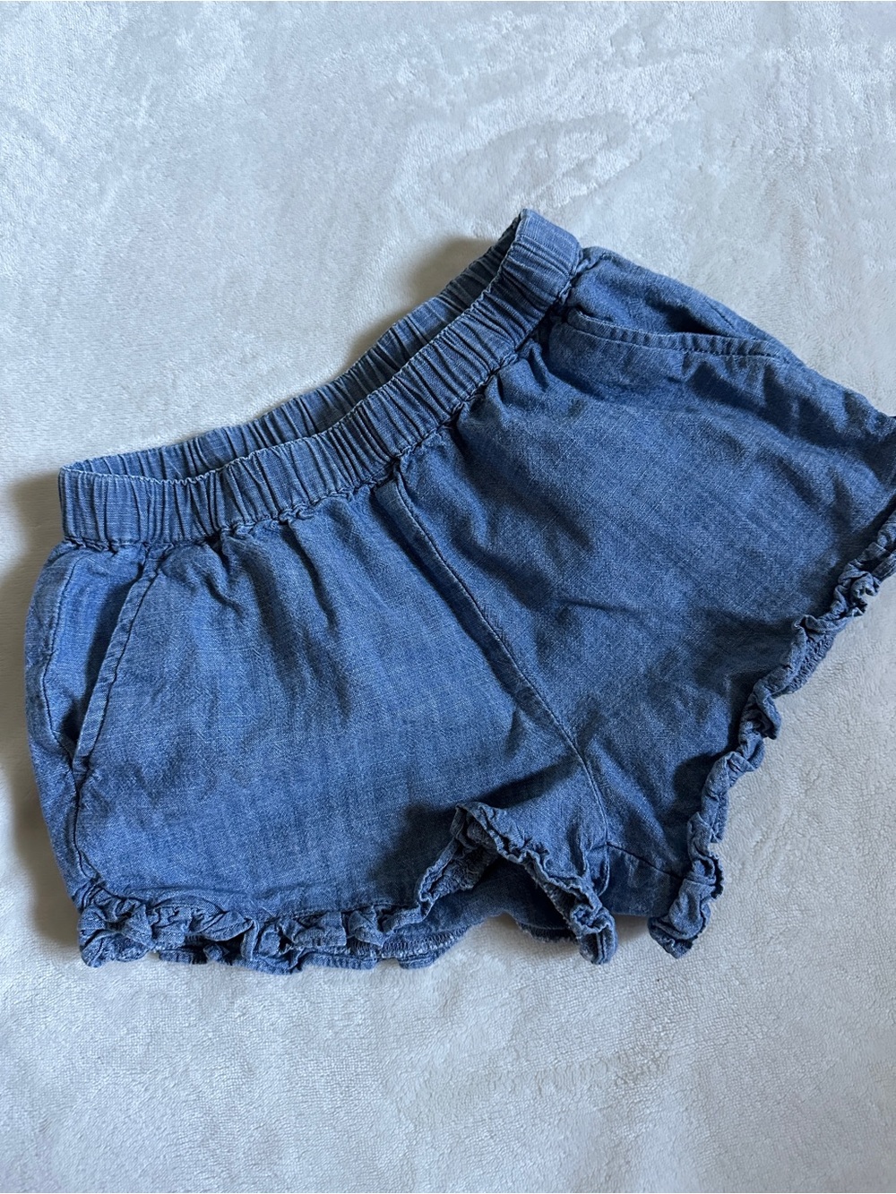 Crewcuts size 7 girls lightweight chambray ruffle shorts 100% cotton